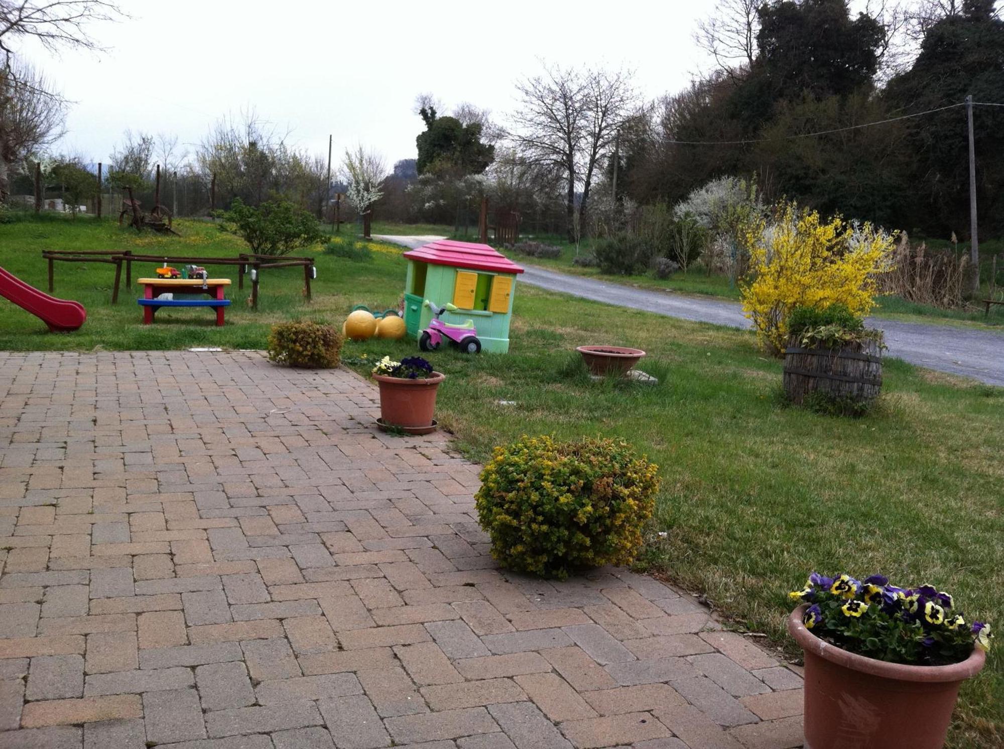 B&B Poggio Stallone ออร์เวียโต ภายนอก รูปภาพ